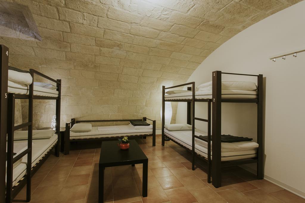 Ostello Dei Sassi - Rooms And Beds Matera Exterior photo