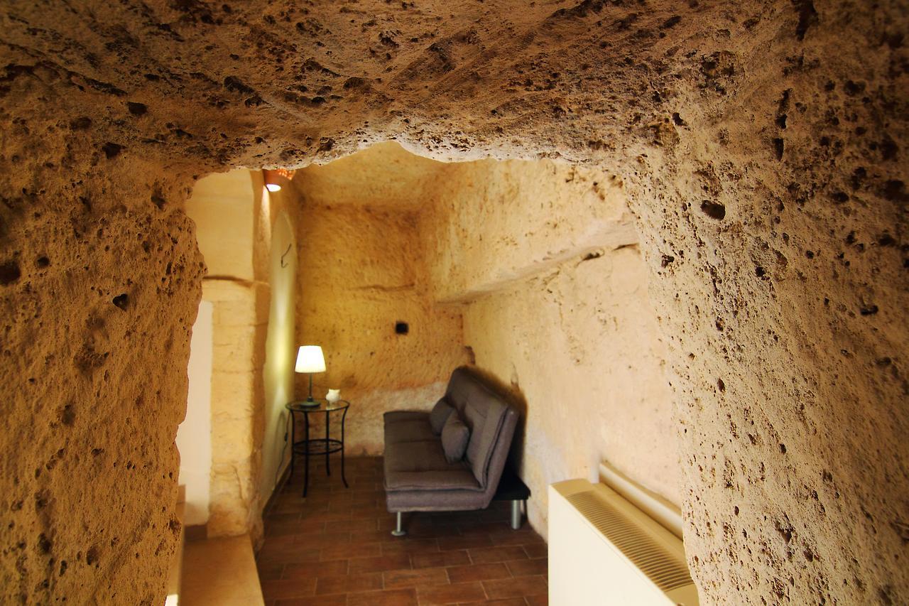 Ostello Dei Sassi - Rooms And Beds Matera Exterior photo