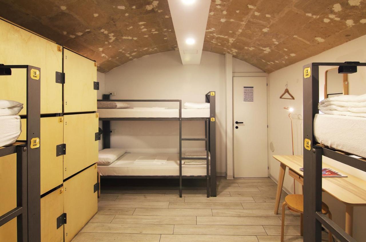 Ostello Dei Sassi - Rooms And Beds Matera Exterior photo